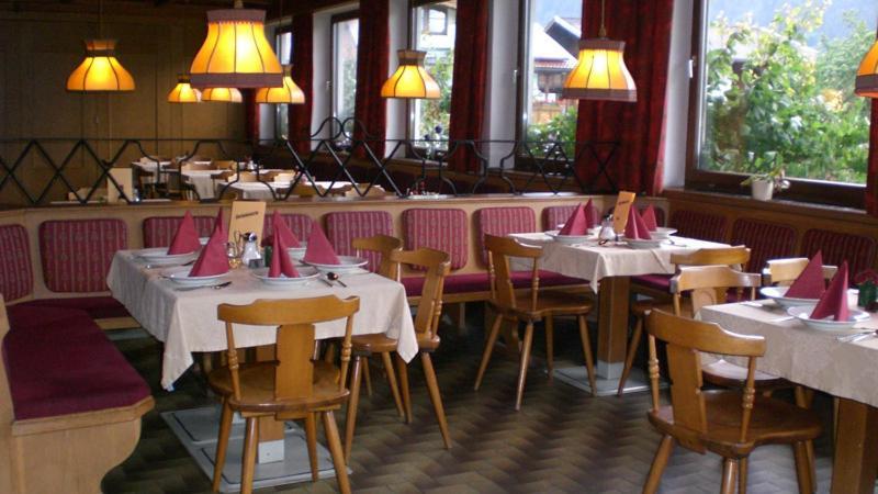 Hotel Alpenblick Шлитерс Екстериор снимка